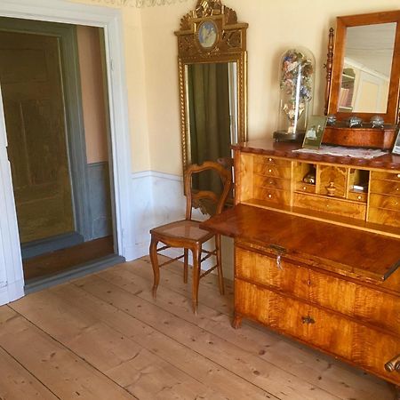 Thorstorps Gard B&B Седерчепінґ Екстер'єр фото