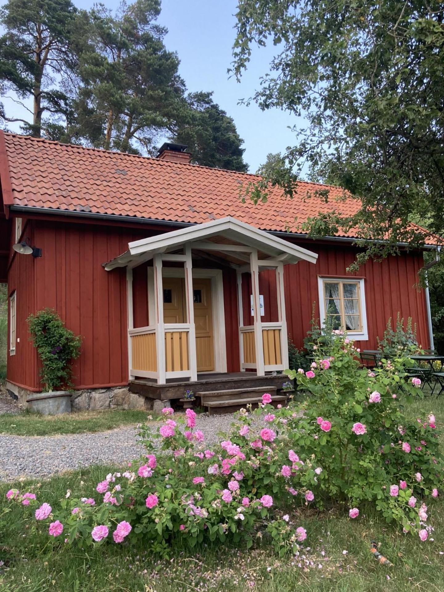 Thorstorps Gard B&B Седерчепінґ Екстер'єр фото